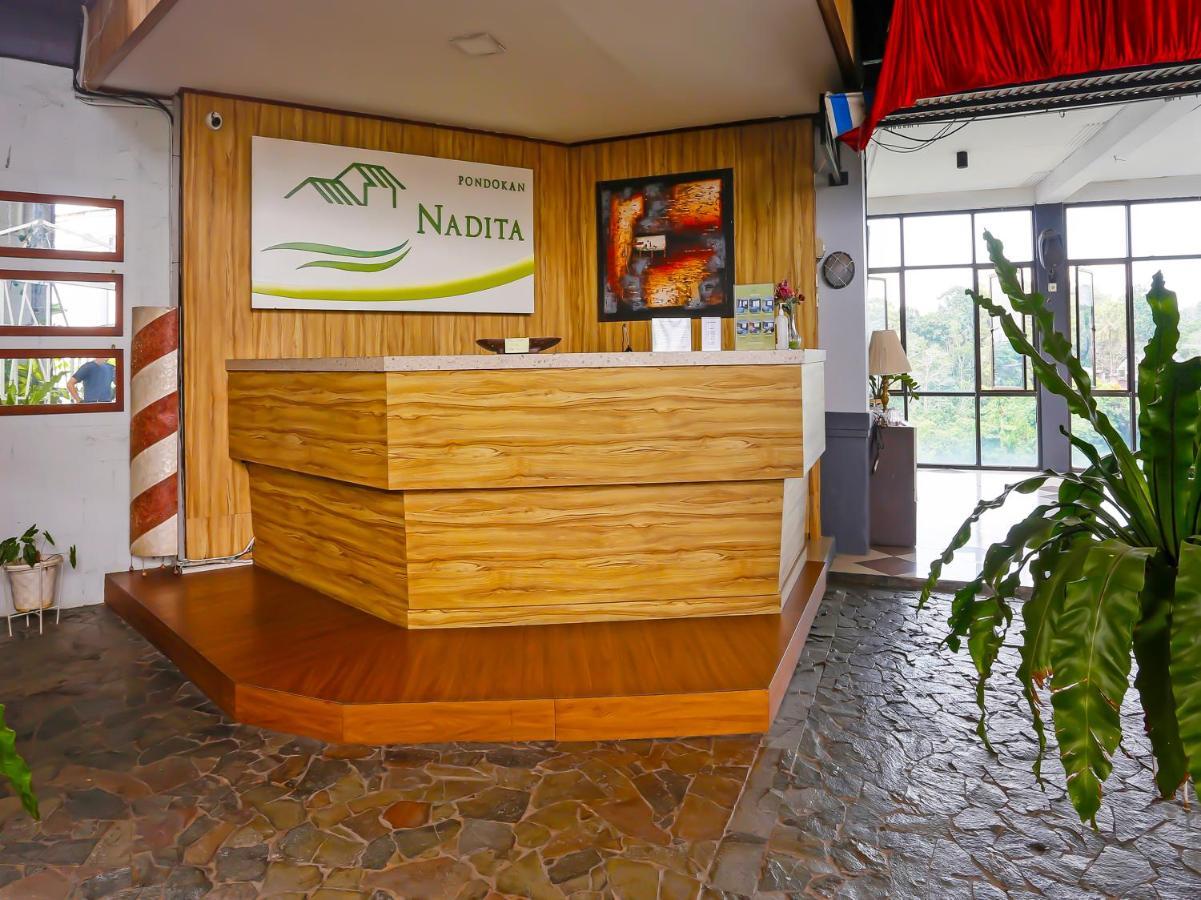 Hotel Oyo 92218 Pondokan Nadita Syariah 2*