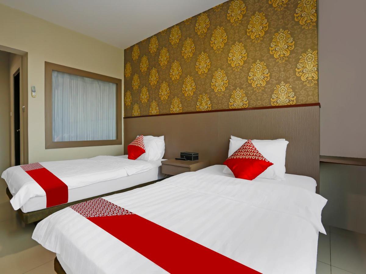 Oyo 92218 Pondokan Nadita Syariah Hotel